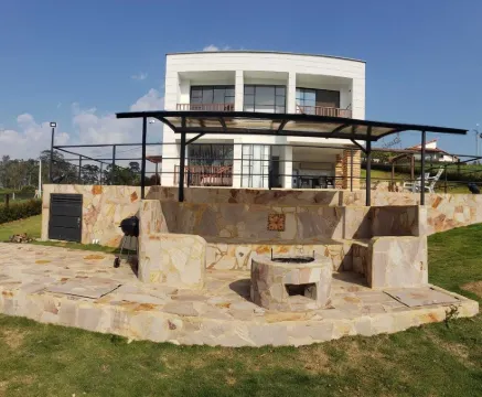 Private Area in Mesa de los Santos, Near the Mercado Campesino Hotels in Los Santos