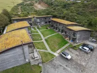 Cornish Holiday Home - Bodannoneco House Sleeps 8 With Private Hot tub Hotels in Porthtowan