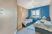 Charming house with WiFi in delightful Doncaster