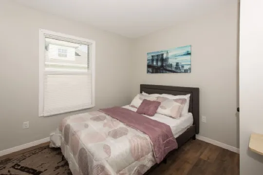 Home Away from Home - 2 Bedroom Duplex Outer Core of Downtown Moncton
