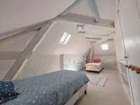 Grande Maison de Bourg 12 Couchages à 700m du Château de Cheverny Hotels in Cour-Cheverny