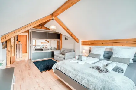 Spacious Brünnstein vacation apartment