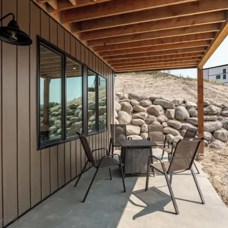New 3-bedroom in delightful Lava Hot Springs. Bottom unit.