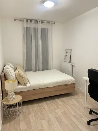 Bel Appartement à 8 Minutes de Versailles et à 25 Minutes de Paris Centre Отели в г. Сен-Сир-л'Эколь