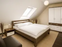 Nanis Hotel & Appartements Hotels in Steinhude