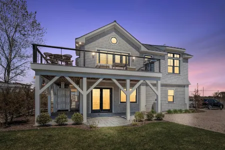 Absolutely stunning! New water front beach house