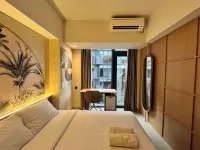 Cove Carstensz BSD Các khách sạn ở Cihuni