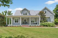 The Parkview: 4,120 SF Luxe - 3-min to DT Franklin
