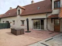 Gîte Grandeur Nature à Saint-Aignan - 12 couchages à 2.5 km du zoo de Beauval فنادق في Saint-Aignan