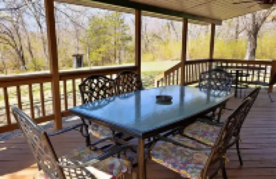 Nature Retreat Near White River