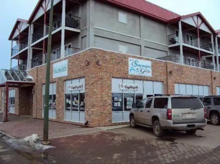 Executive House Suites Hotel & Conference Centre