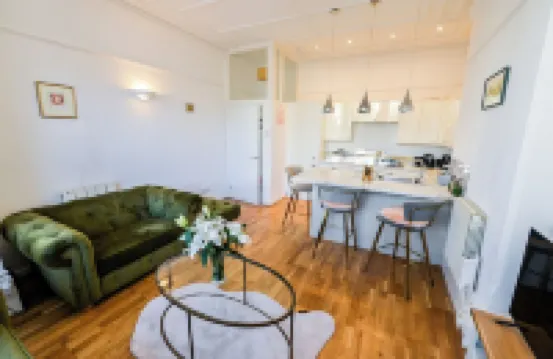 Luxury Hastings Apartment