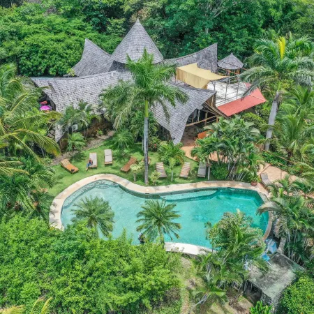El Sabanero Eco Lodge
