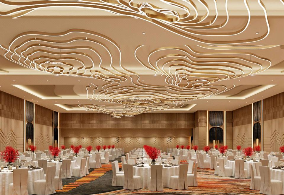 4. 머큐어 수라바야..