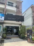 Black Turtle Hotels in Coconut Island
