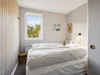 "Vanna" - 500m from the sea