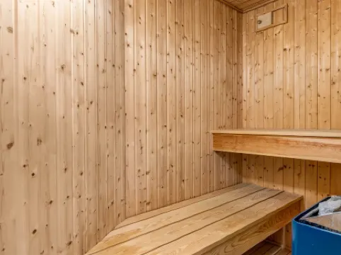 "Guthmund" - 1km from the Sea