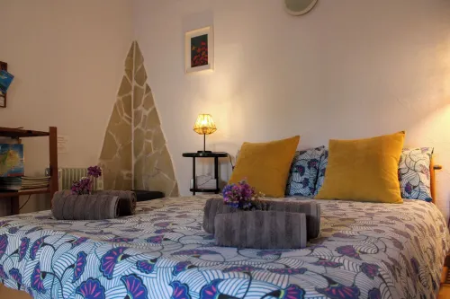 QUIET APARTMENT AMONG GARDENS