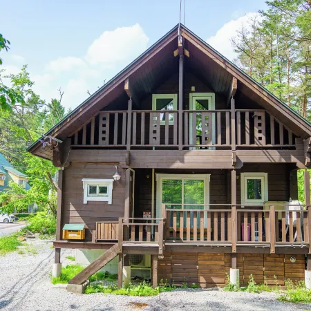 HAL Cottage