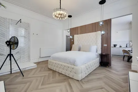 Mount Lodge Отели в г. Борнмут