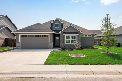 Seasons Guest Home