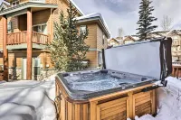 Winter Park Townhome w/ Hot Tub, Ski Shuttle! - Pet friendly