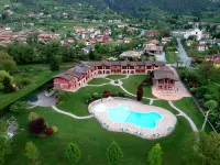 Apartment in Idro with Lake and Mountain Views Hotels in Idro