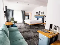 HOW Boutique and Hotel Hotels near Amera Tower