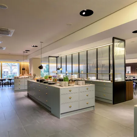 Mercure Hotel Wiesbaden City Отели рядом с достопримечательностью «Вестенд»