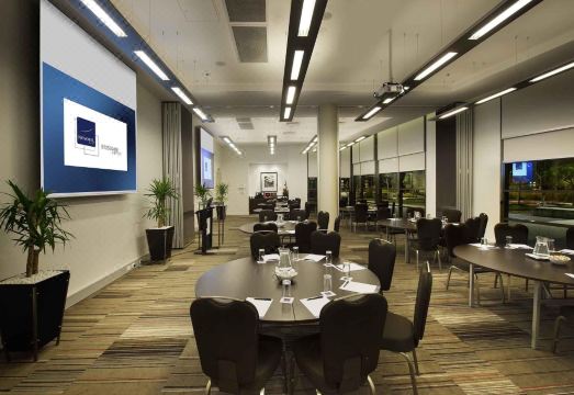 노보텔 객실 내부