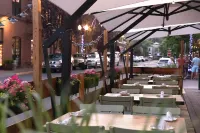 Oxford Hotel Bend - Frühstück