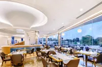 Alexandra Elegance Bridging Generations - breakfast