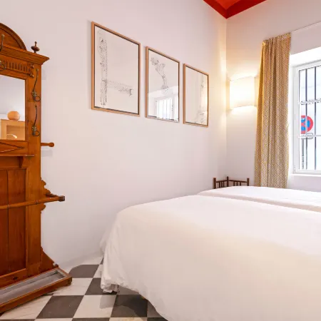 Beautiful apartment near city center. San Laureano III Отели рядом с достопримечательностью «Монастырь Ла-Картуха»