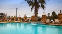 Best Western Plus Crown Colony Inn  Suites Hotel a Lufkin