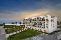 Hilton Garden Inn Cocoa Beach Oceanfront Hotels near Cocoa Beach Public Library