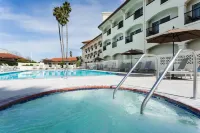 Santa Ynez Valley Marriott - Hot Tub