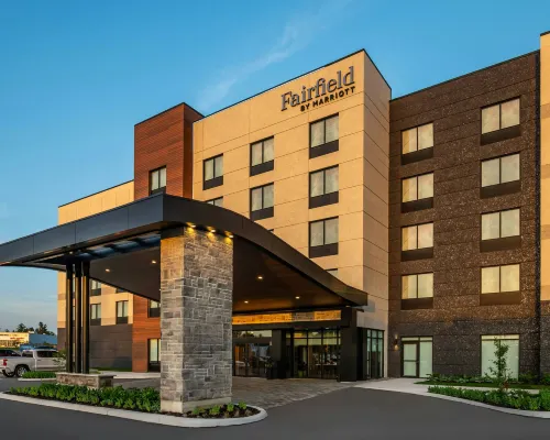Fairfield Inn & Suites Gravenhurst Muskoka Hotels in Gravenhurst