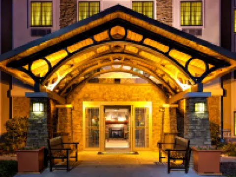 Staybridge Suites WILMINGTON-NEWARK by IHG Hotels in Newark