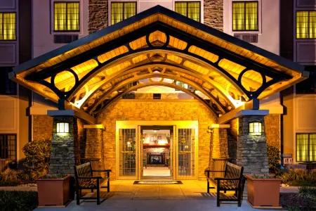 Staybridge Suites Wilmington-Newark Отели рядом с Аэропорт Ньюкасла