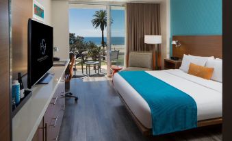 Shore Hotel
