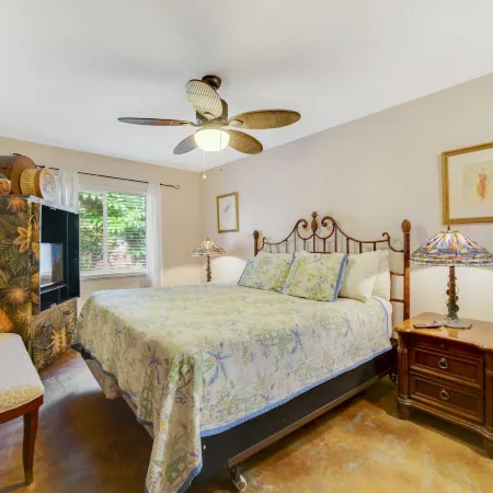Beach Place Guesthouses