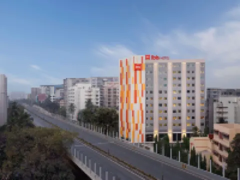 イビス ムンバイ Bkc ダラビ周辺のホテル