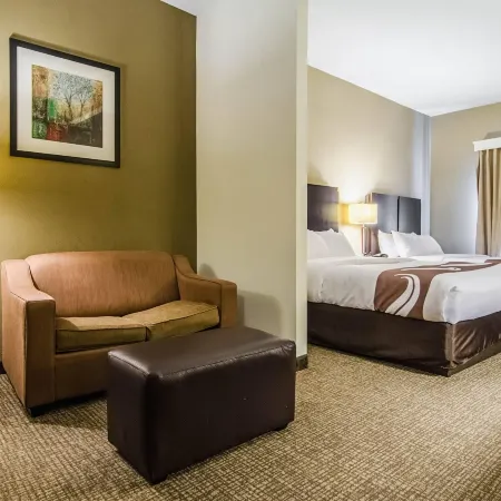 Quality Suites Graham - Burlington South