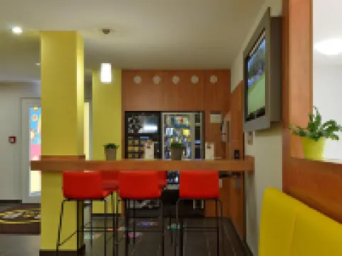 B&B布勒費爾德城市酒店 比勒費爾德酒店