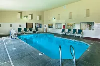 Oxford Suites Hermiston - Pools