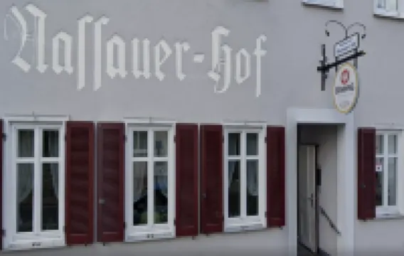 Nassauer Hof Hotels in der Nähe von IGMG Ehl-i Sünnet Moschee