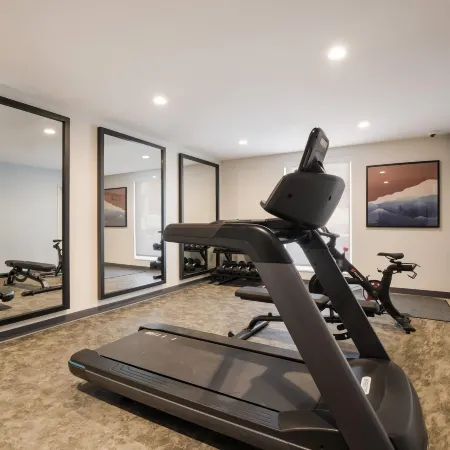 Everhome Suites Corona