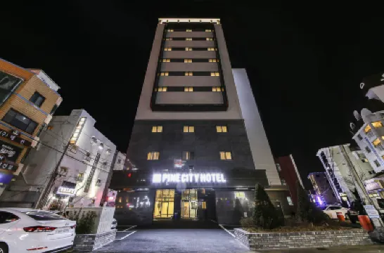 Gangneung Pine City Hotel Hotels near Gangneug Oval
