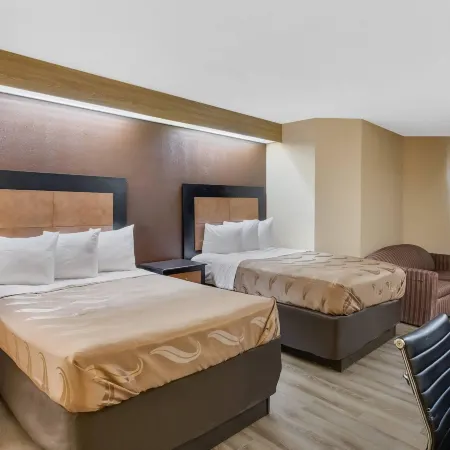 Quality Inn Lees Summit - Kansas City