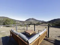 Off-Grid Farm Stay with Scenic Views テンターフィールドのホテル